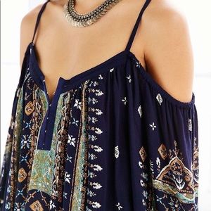 Urban Outfitters cold shoulder top!